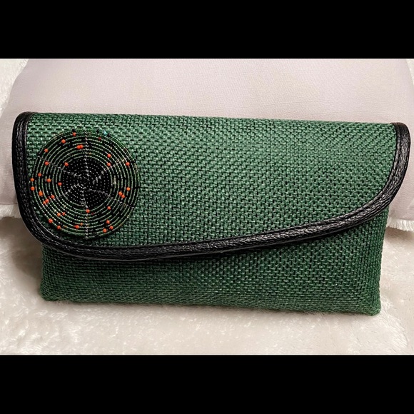 Handbags - Fouta pouch with burlap and pearls.